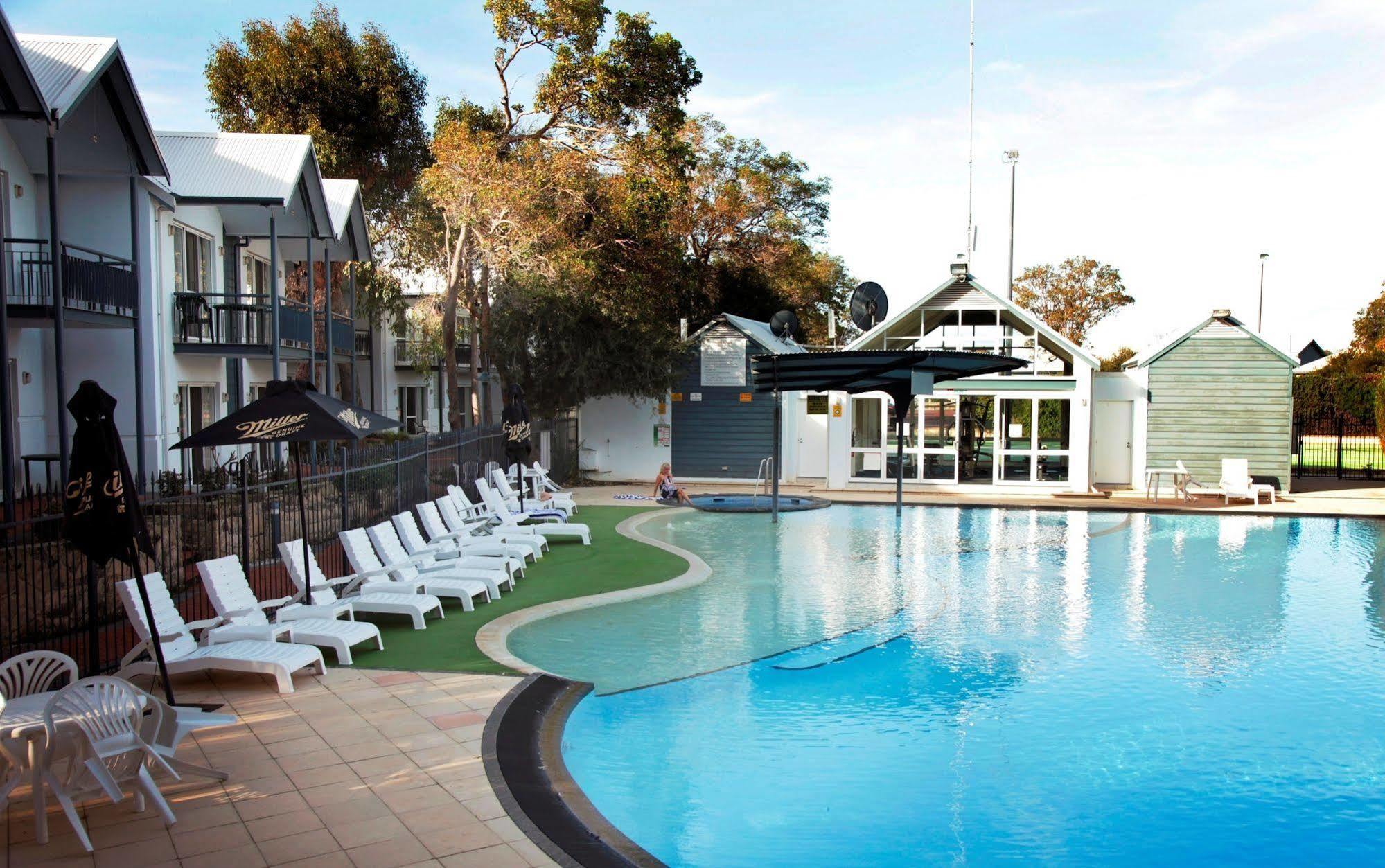 Mandurah Quay Resort Bagian luar foto