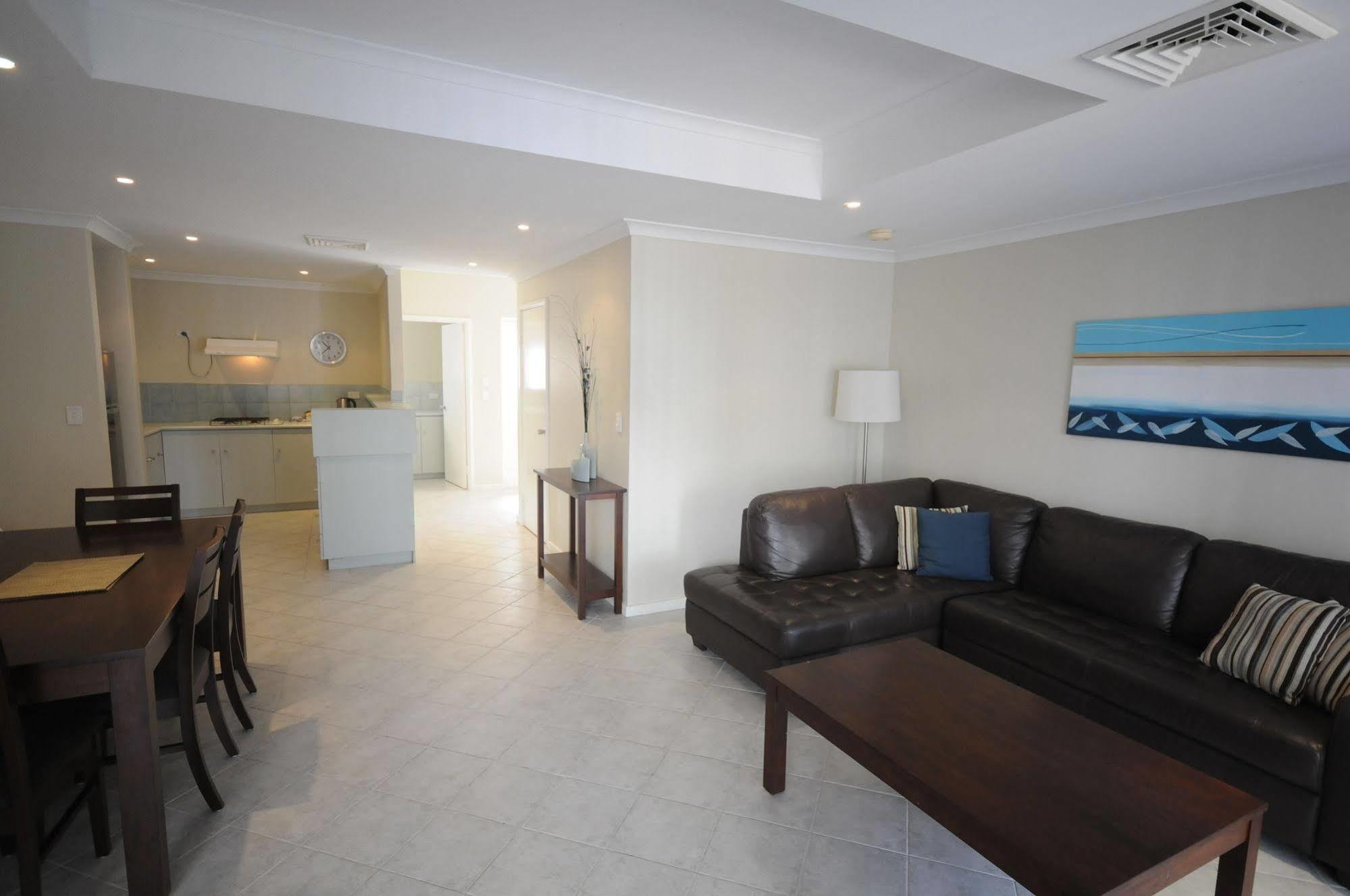 Mandurah Quay Resort Bagian luar foto